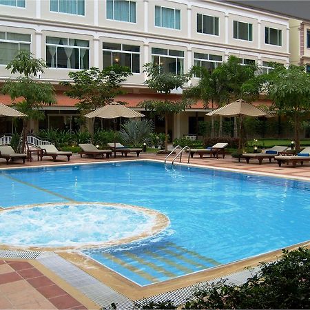 Angkor Riviera Hotel Siem Reap Luaran gambar